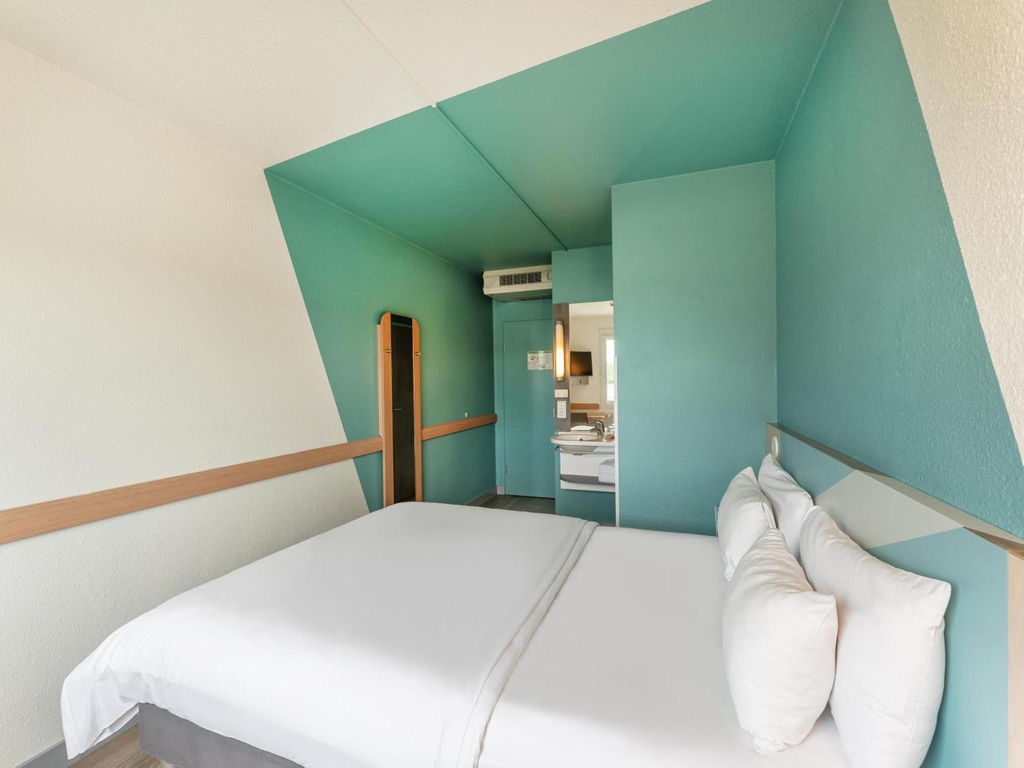 B&B Hotel Koeln-Porz Экстерьер фото
